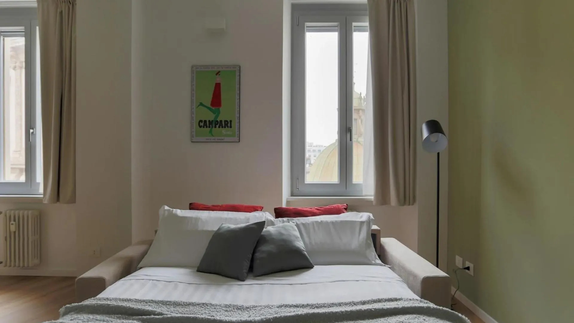 מילאנו The Best Rent - Spacious And Renovated Two-Bedroom Apartment Downtown איטליה