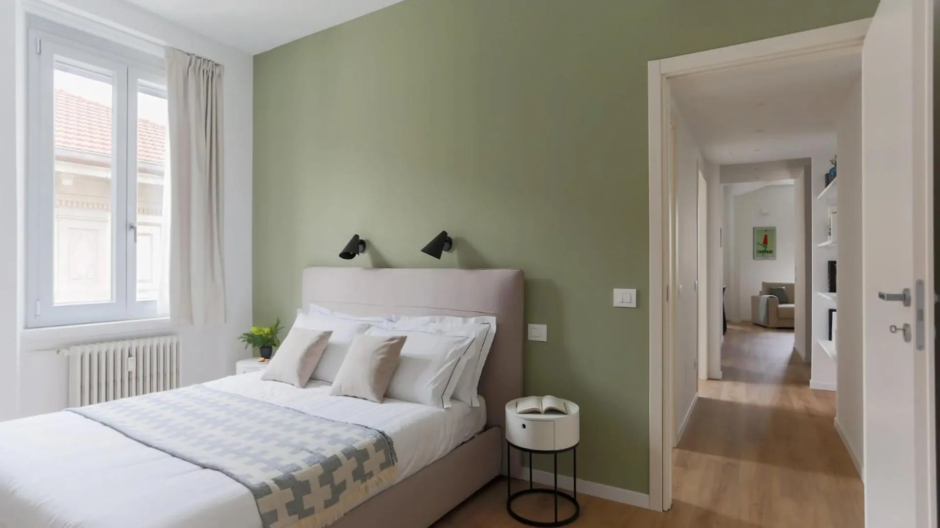 מילאנו The Best Rent - Spacious And Renovated Two-Bedroom Apartment Downtown 0*,